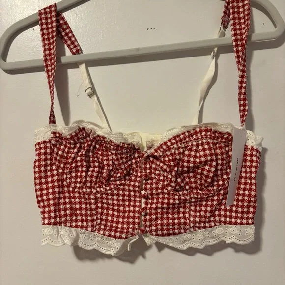 Urban Outfitters Red Gingham Crop Top - Picture 3 of 5
